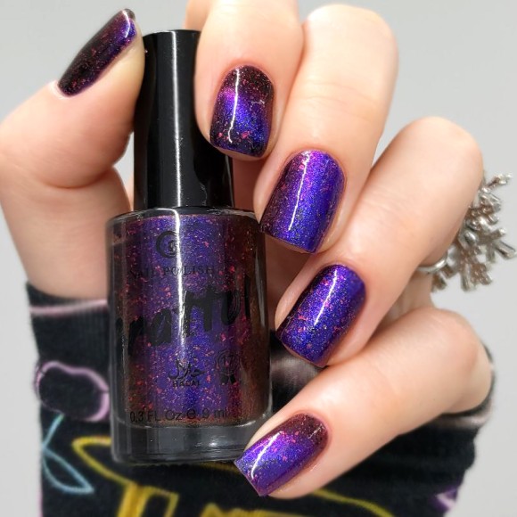 Лак для ногтей Grattol Color Nail Polish Glitter Maleficent 9ml Лак для ногтей Grattol Color Nail Polish Glitter Maleficent 9ml