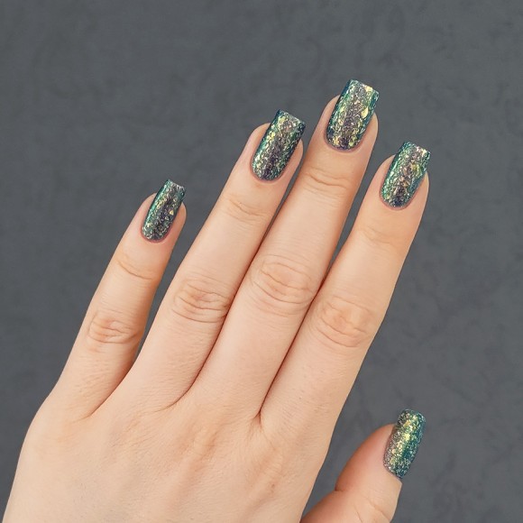 Лак для ногтей  Grattol Color Nail Polish Golden Frost