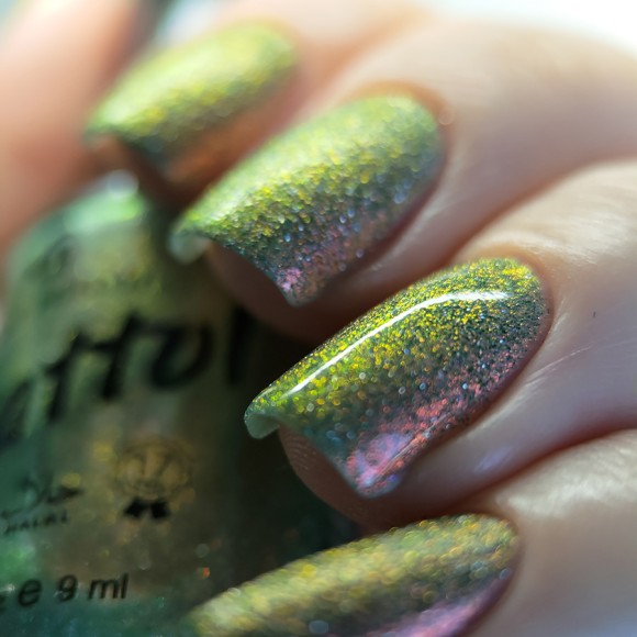 Лак для ногтей Grattol Color Nail Polish Fierce AF 9ml Лак для ногтей Grattol Color Nail Polish Fierce AF 9ml